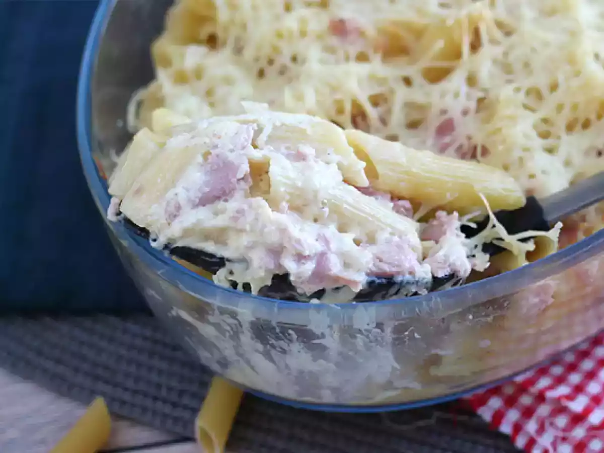 Macarrão gratinado (queijo e presunto) - foto 4