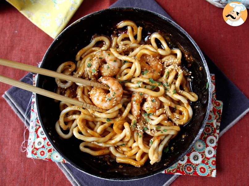 Macarrão udon com camarão ao molho de amendoim picante - foto 6