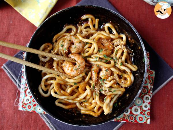 Macarrão udon com camarão ao molho de amendoim picante - foto 6