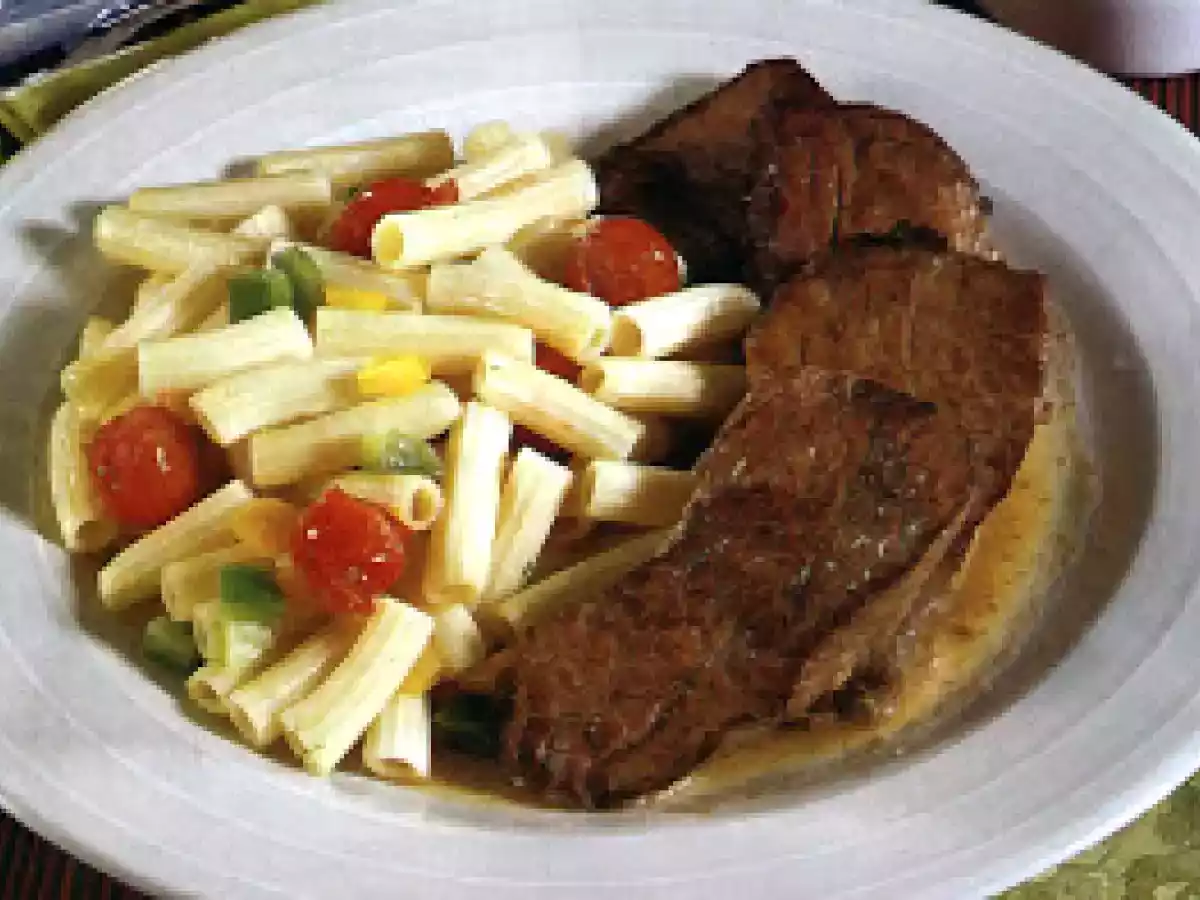 Maminha Frita com Macarrão