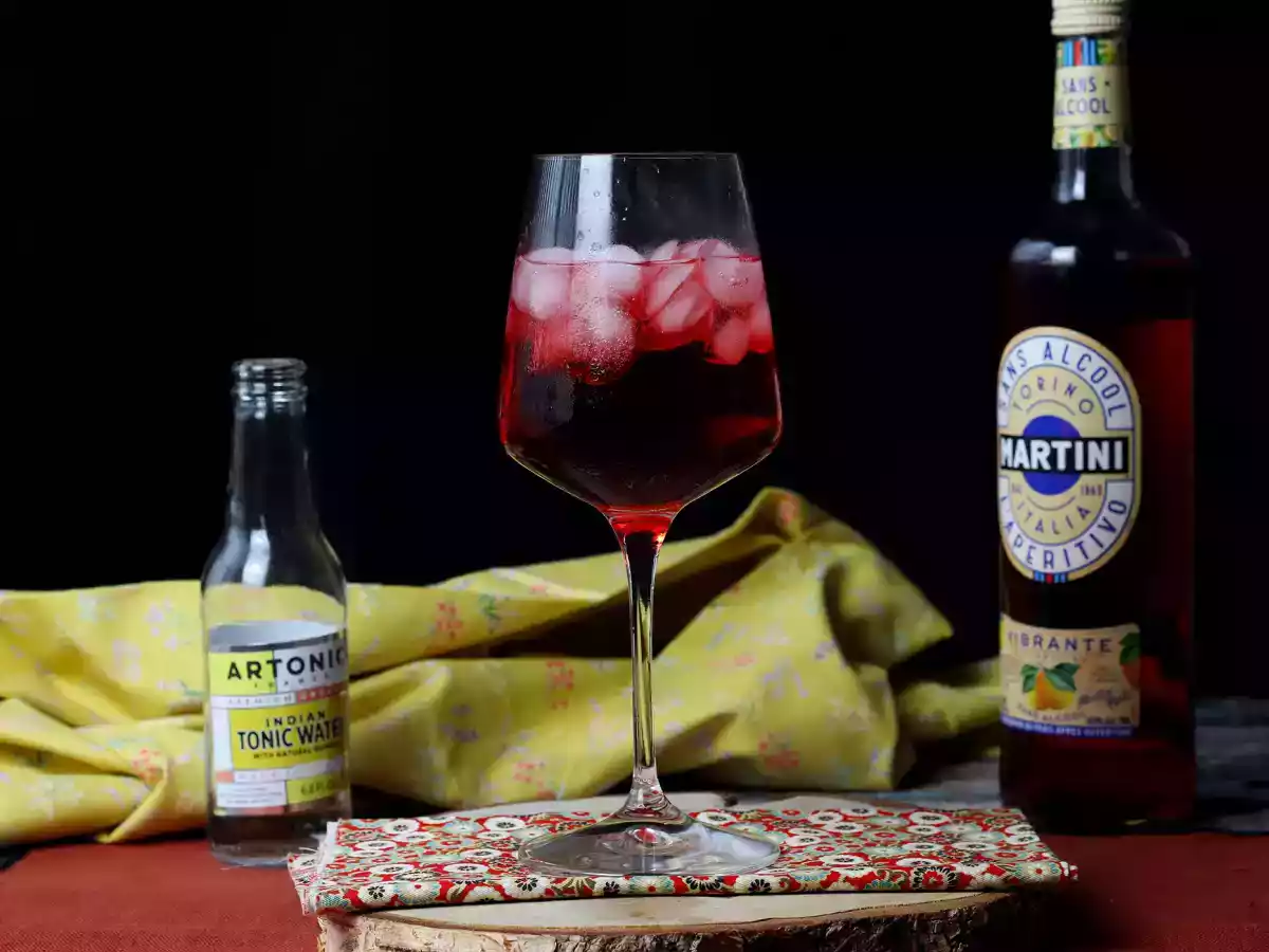 Martini tônico sem álcool, o coquetel fresco e frutado!