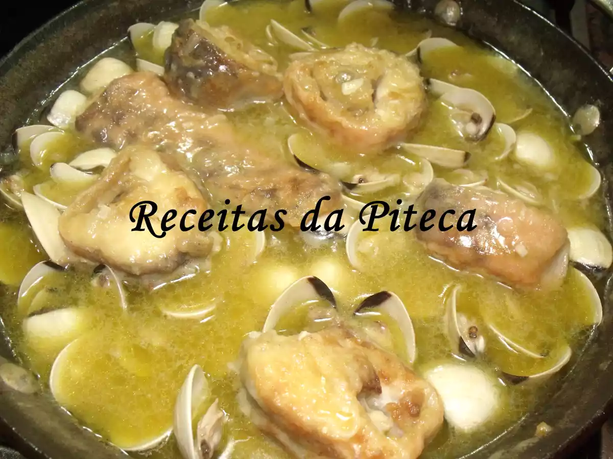 Maruca com amêijoas na frigideira - foto 2