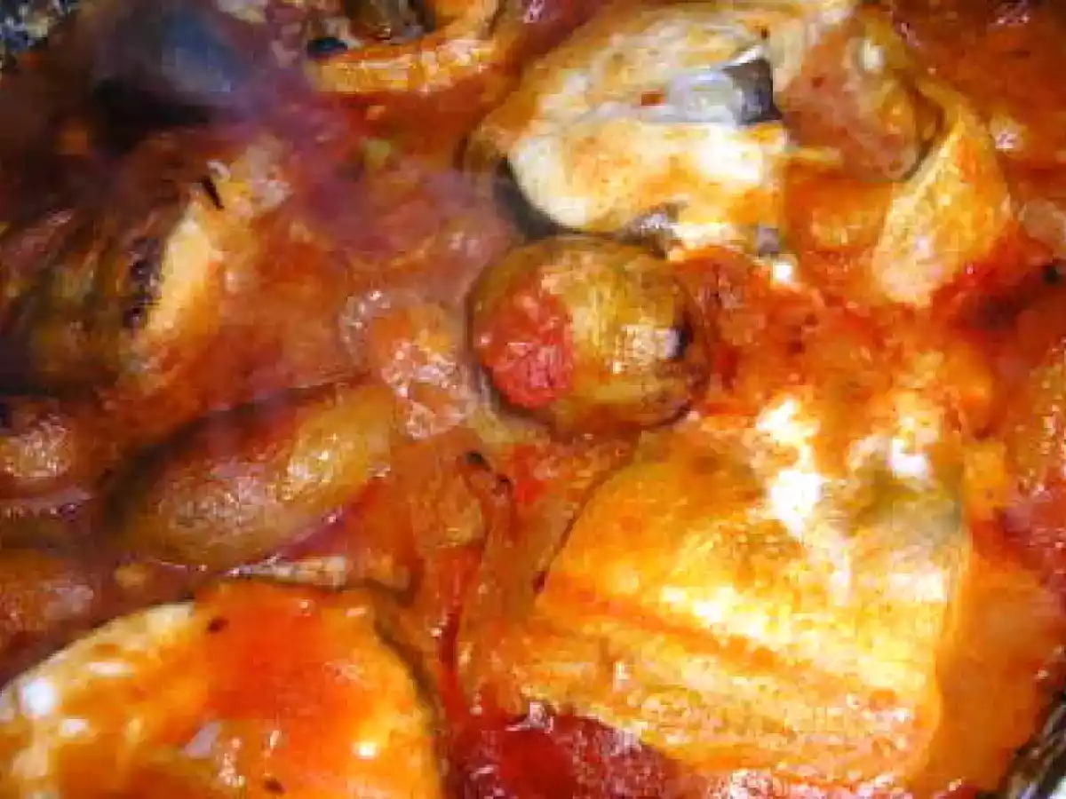 Maruca com tomate