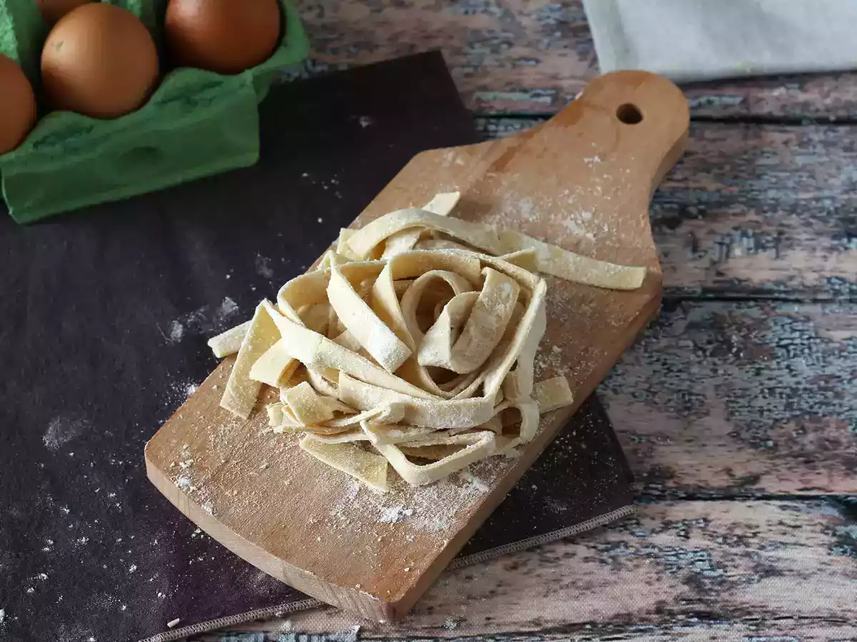 Massa de tagliatelle caseira