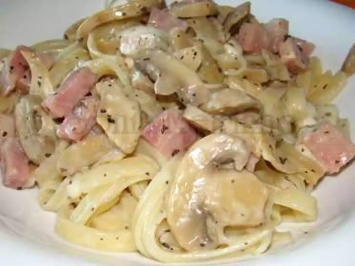 Massa Fettuccine com Fiambre, Cogumelos e Muzarela Fresca - foto 2