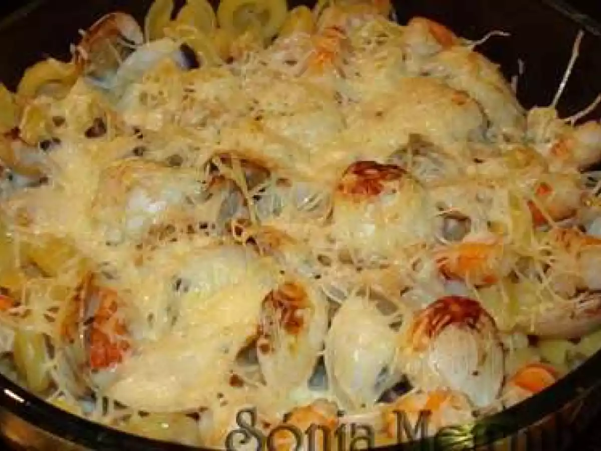 Massa Gratinada com Pescada e Marisco