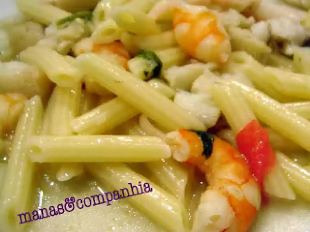 Massada de tamboril, gambas e delícias do mar (isa)