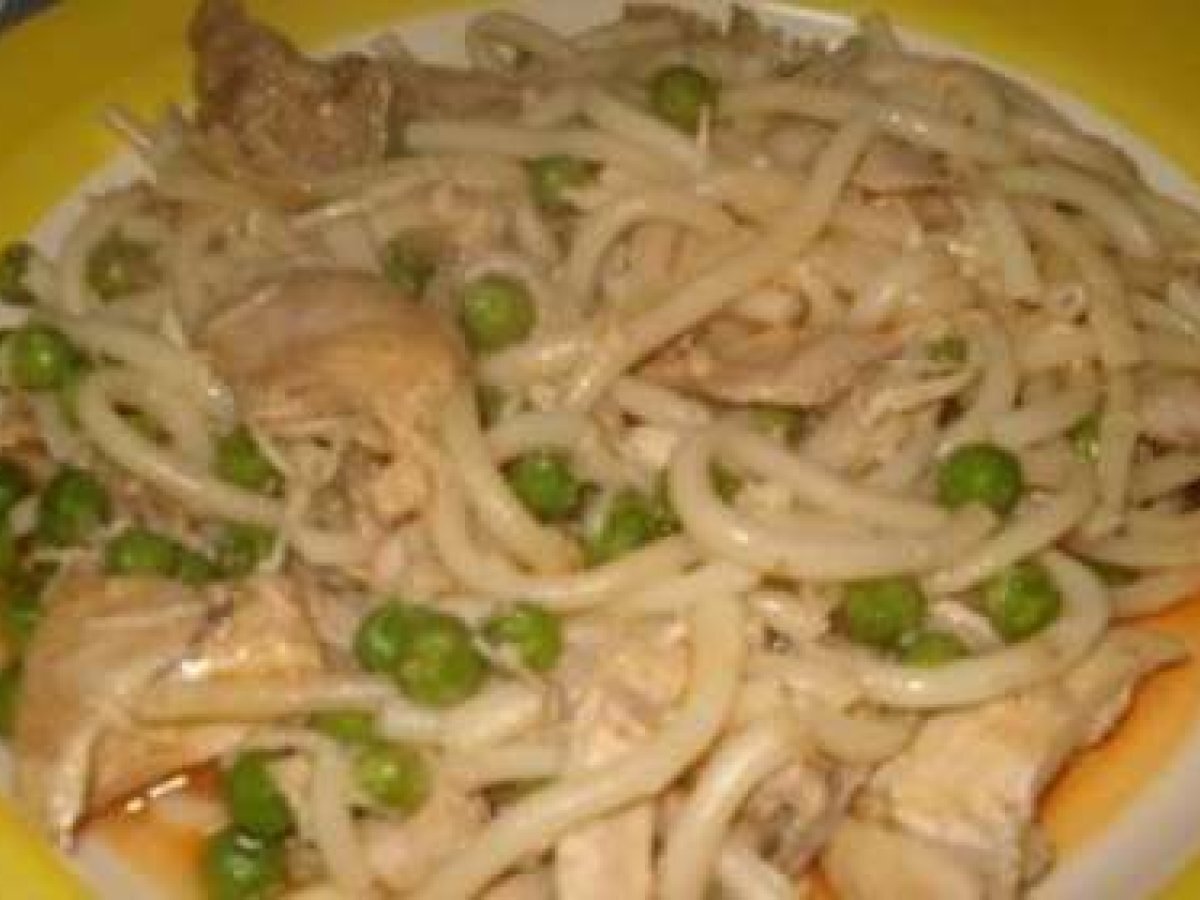 MEADA COM FRANGO E ERVILHAS