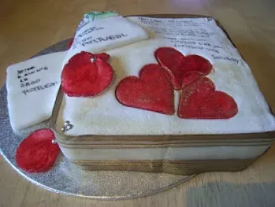 Mensagem especial, para alguém especial em bolo.Happy valentine's day., foto 2