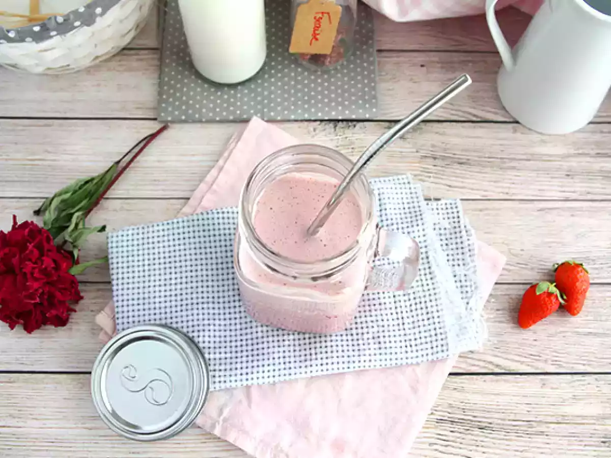 Milkshake de frutas vermelhas (vegan) - foto 5