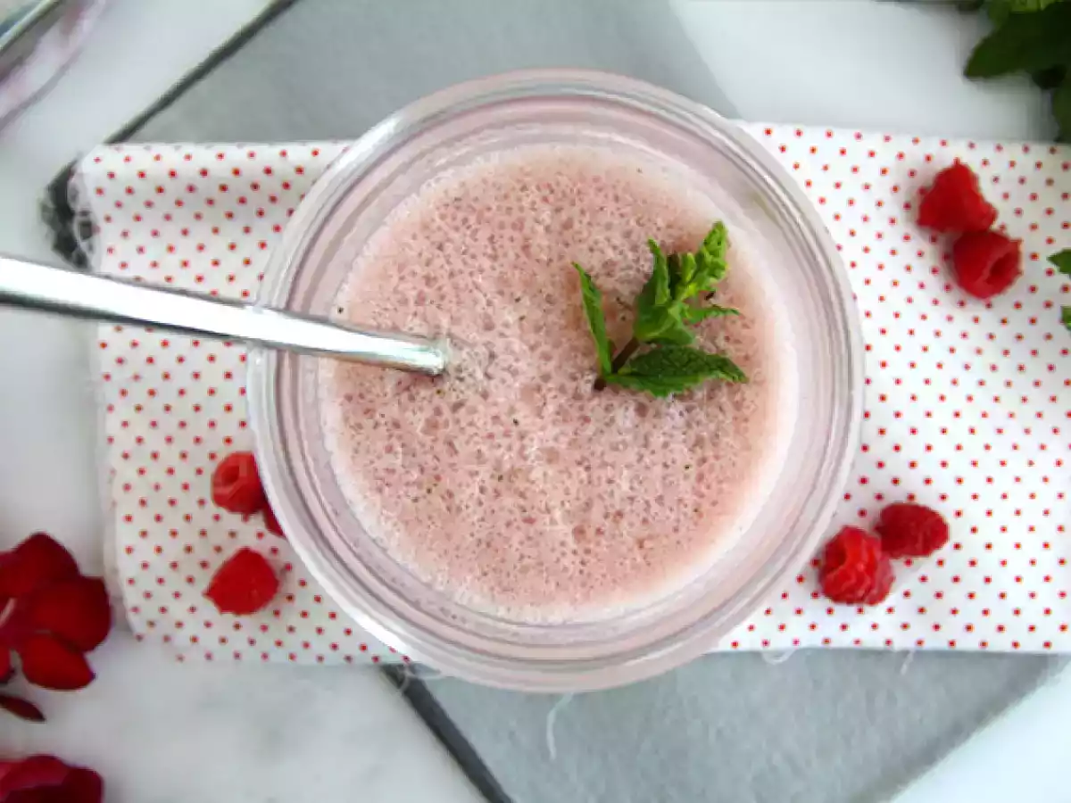 Milkshake framboesa e hortelã (vegan) - foto 3