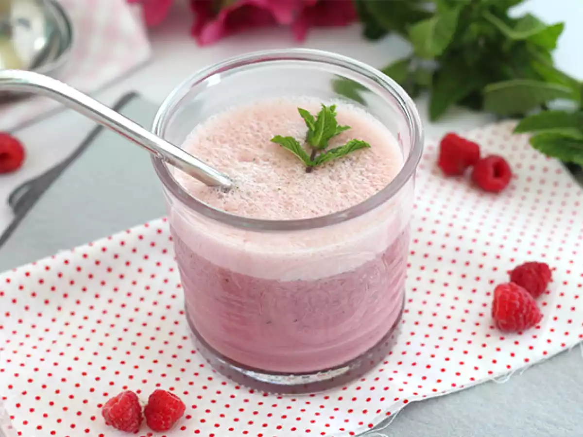 Milkshake framboesa e hortelã (vegan) - foto 4