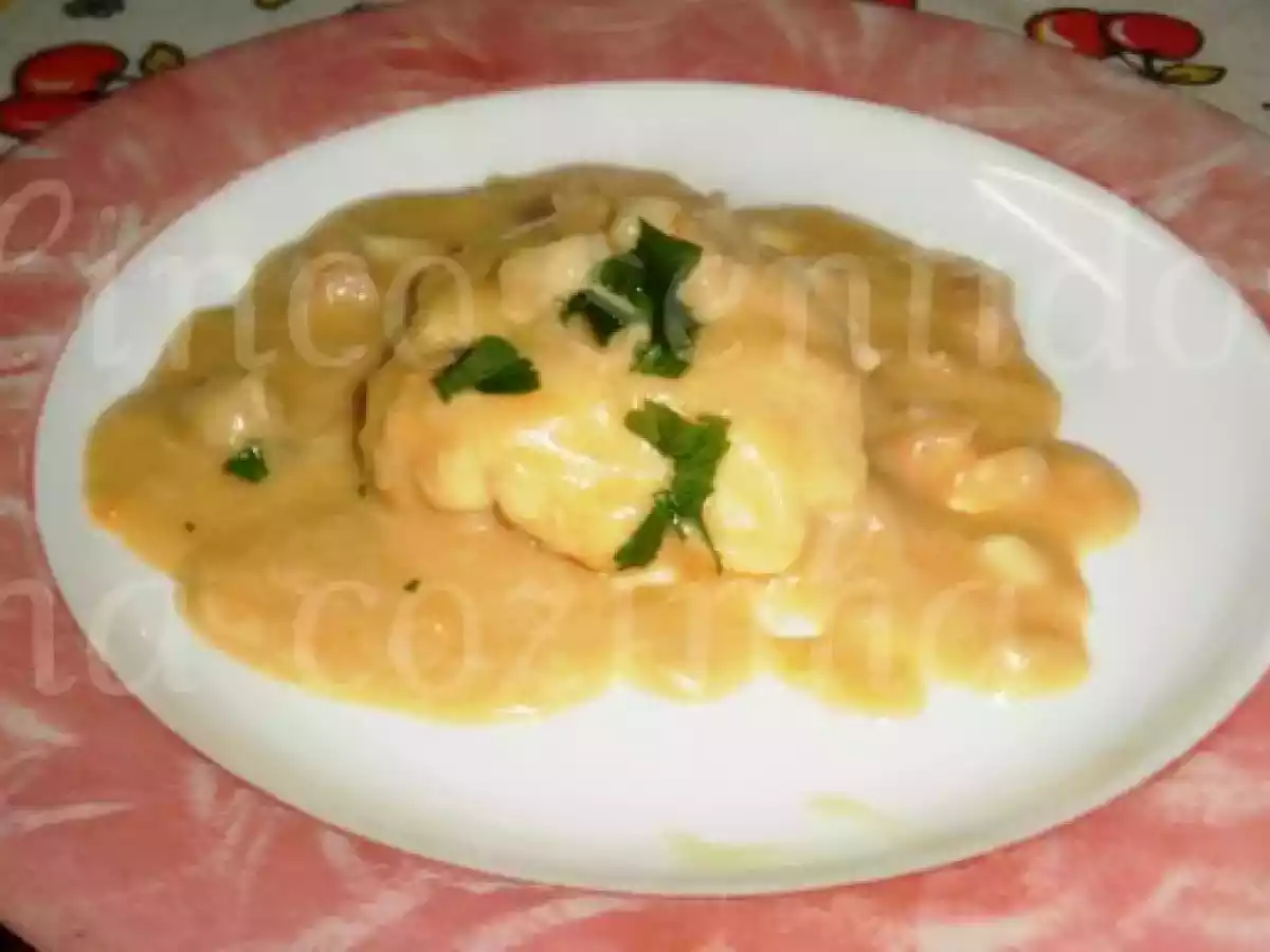 Mimos de pescada com molho de marisco - foto 3