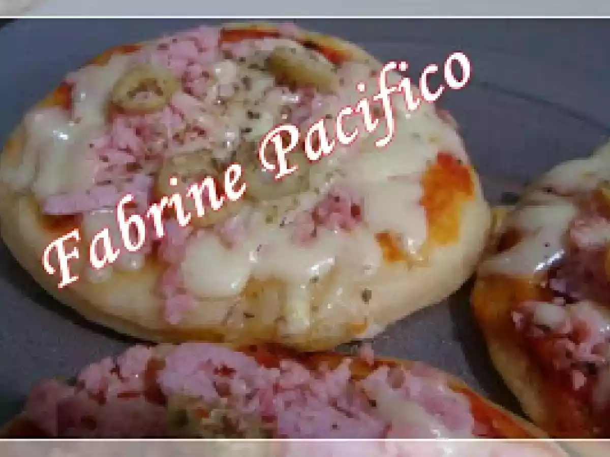 MINI PIZZA