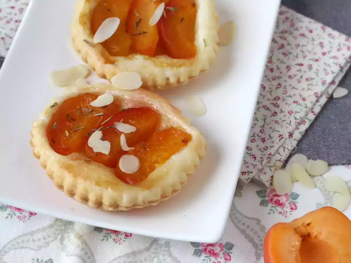 Mini tortas invertidas (tarte tatin) de damasco - foto 2