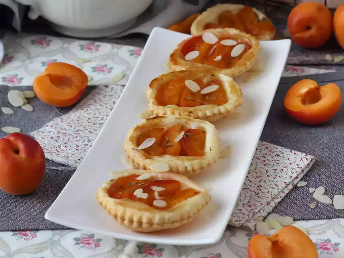 Mini tortas invertidas (tarte tatin) de damasco - foto 3