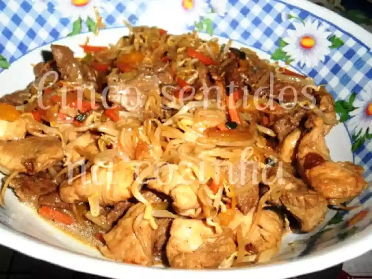 Mistura de bifes com rebentos de soja
