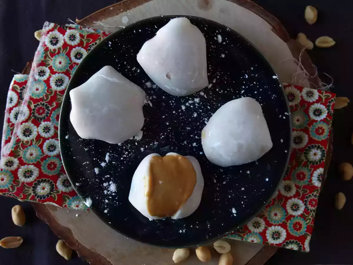 Mochi recheado com manteiga de amendoim - foto 5