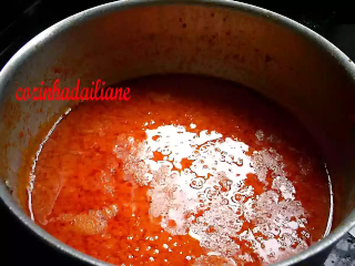 Molho de pimenta dedo de moça