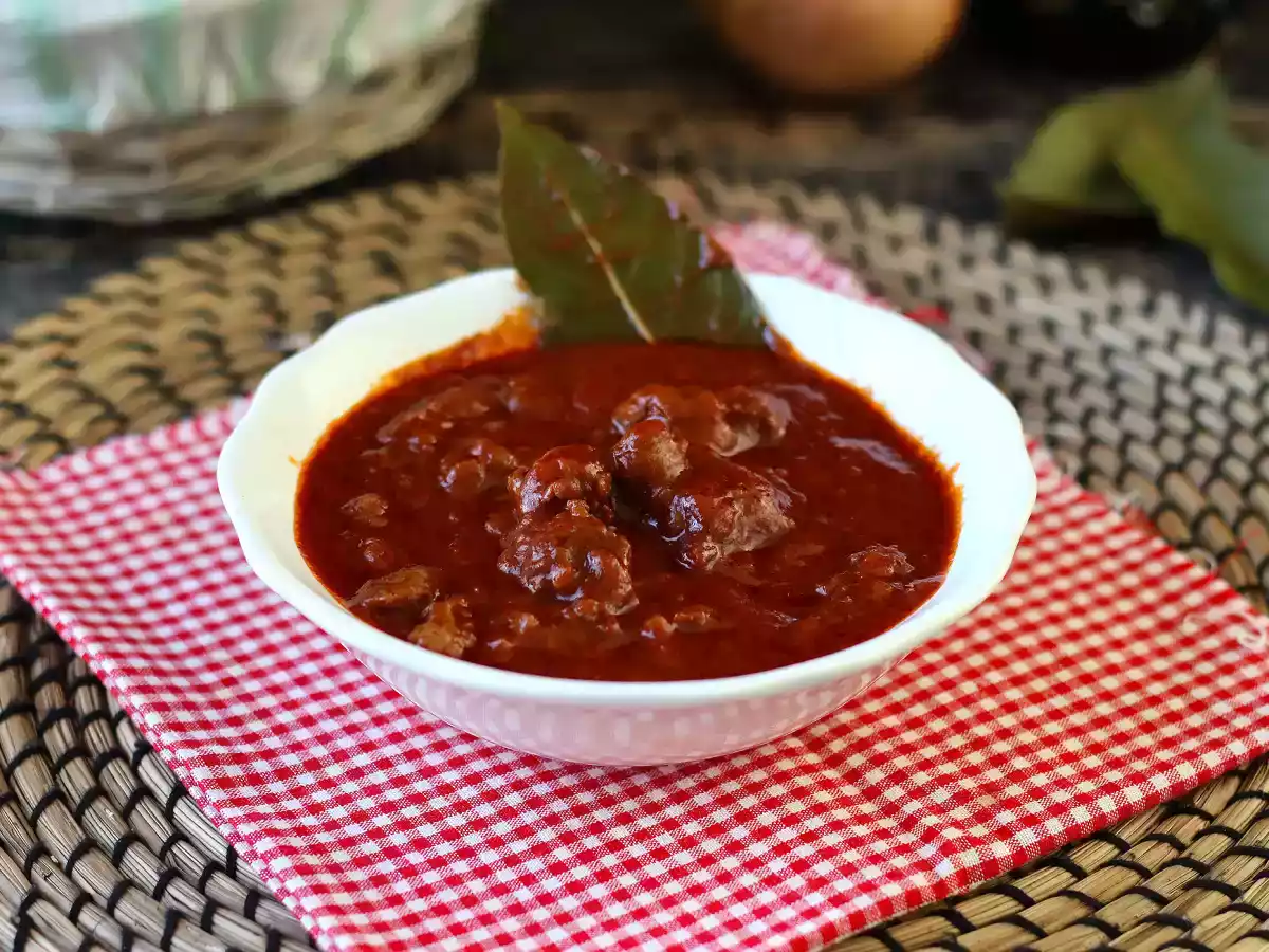 Molho de salsicha fresca (linguiça): saboroso e fácil de preparar - foto 2
