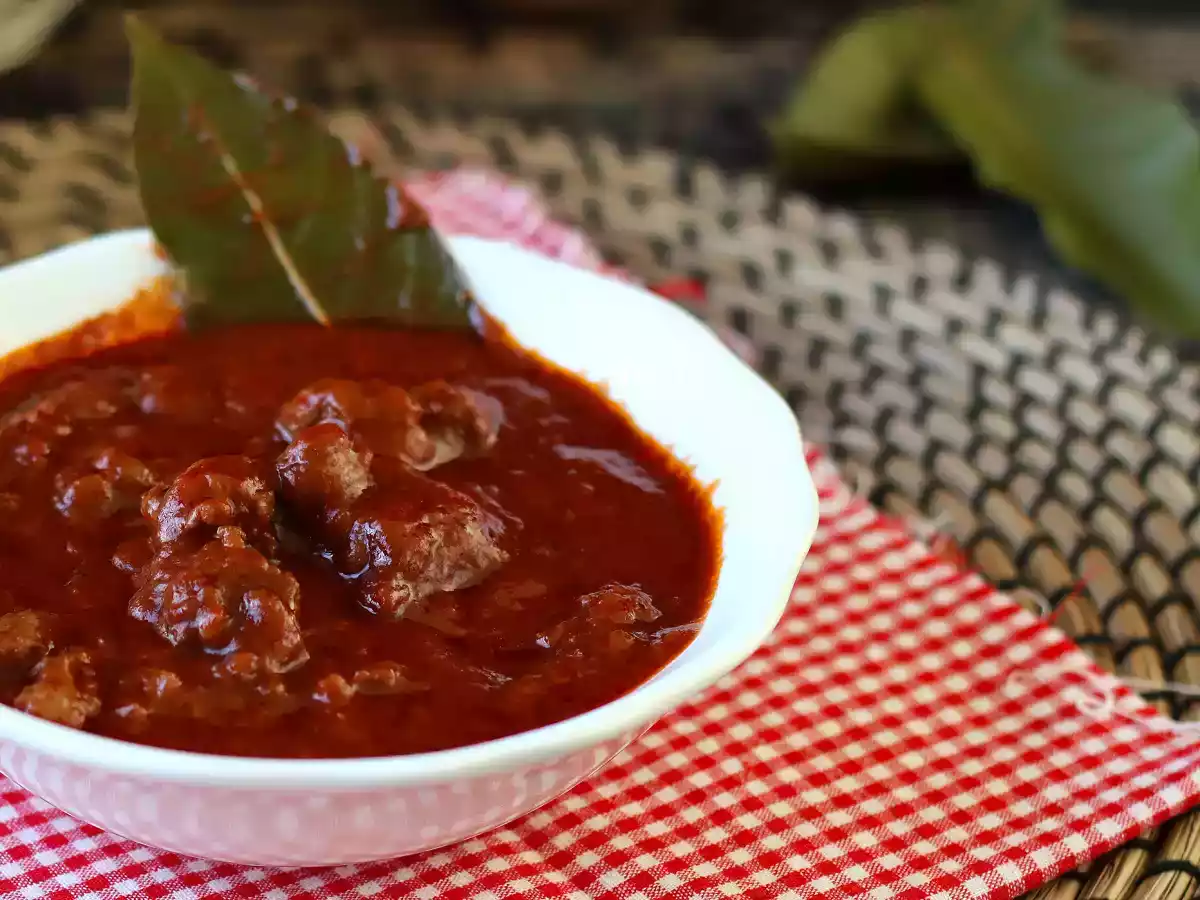 Molho de salsicha fresca (linguiça): saboroso e fácil de preparar - foto 3