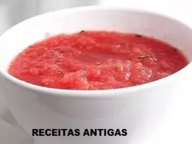 Molho de Tomates no microondas