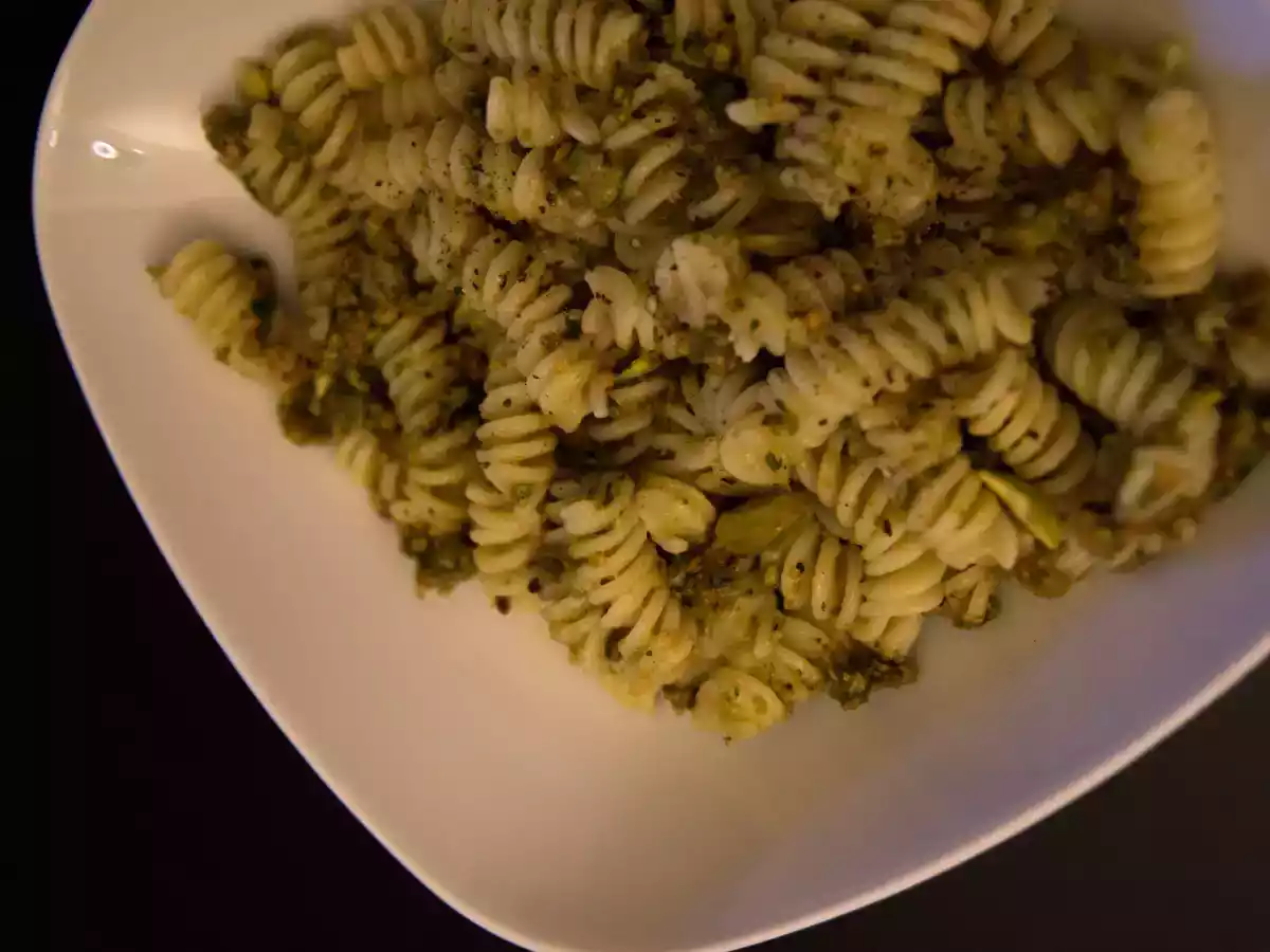 Molho pesto de pistaches - foto 2