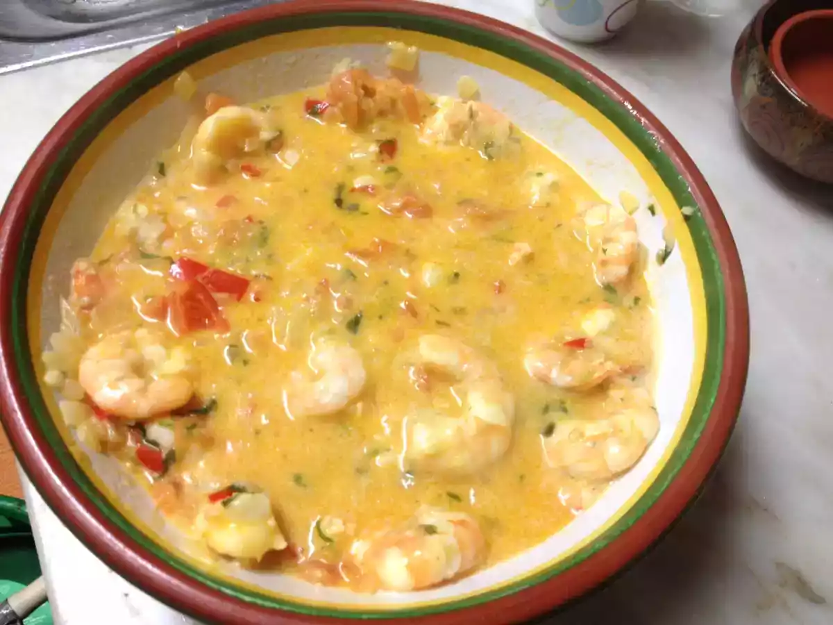 Moqueca de camarão á Portuguesa