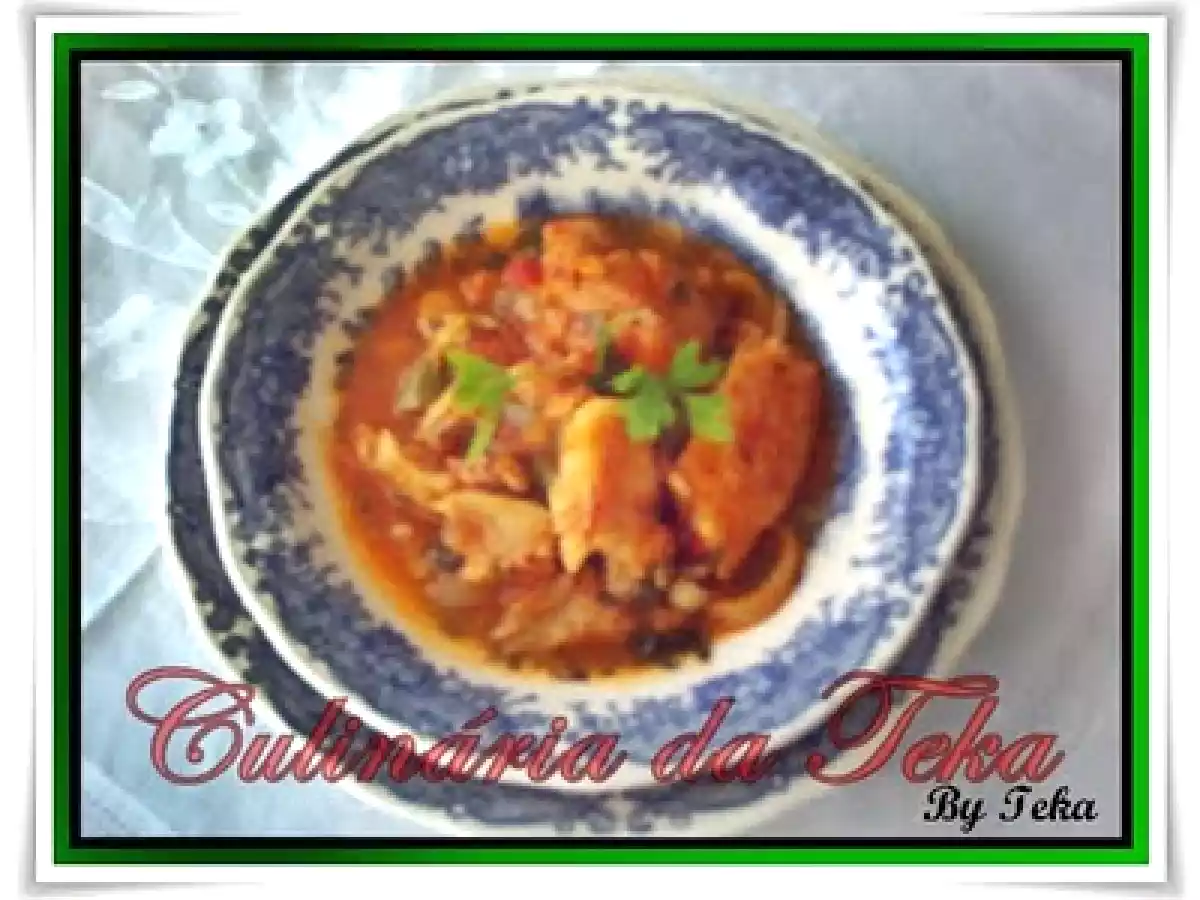 MOQUECA DE FILÉ DE MERLUZA
