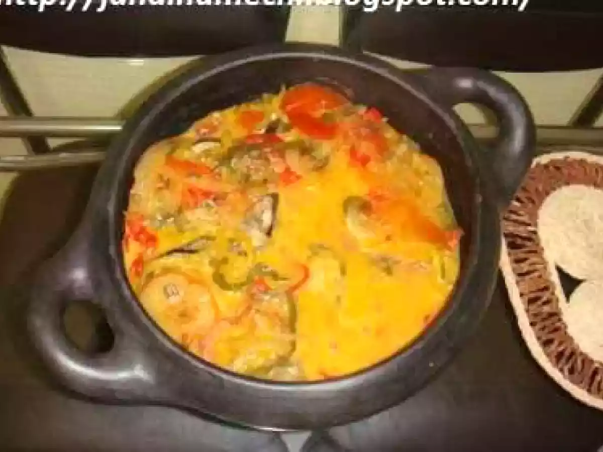 Moqueca de Pintado na Panela de barro