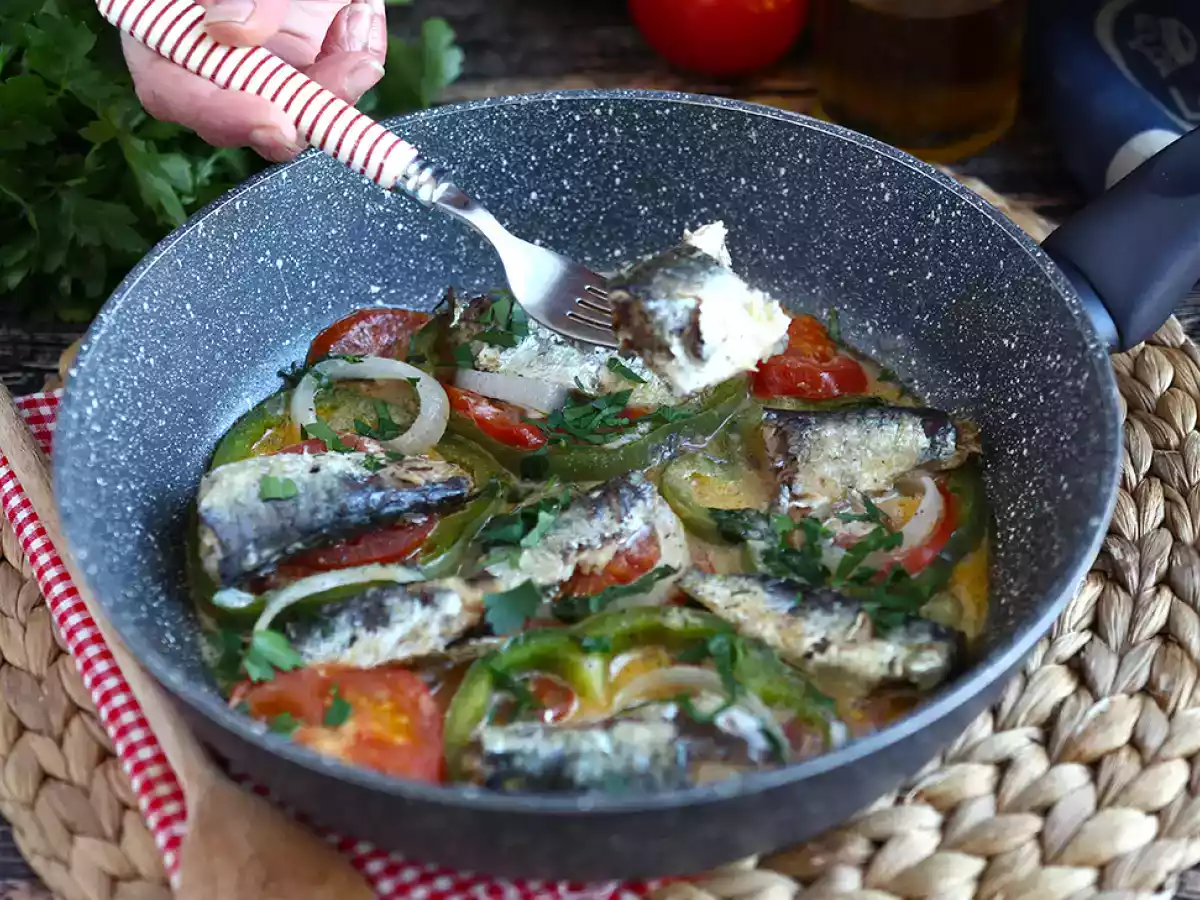 Moqueca de sardinha fácil e barata - foto 3