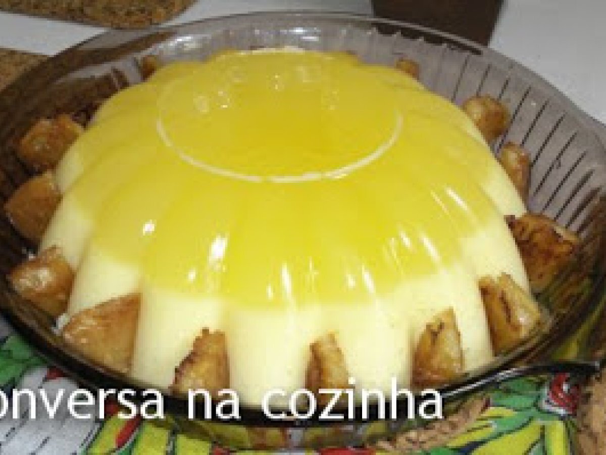 Mousse de Abacaxi com Hortelã