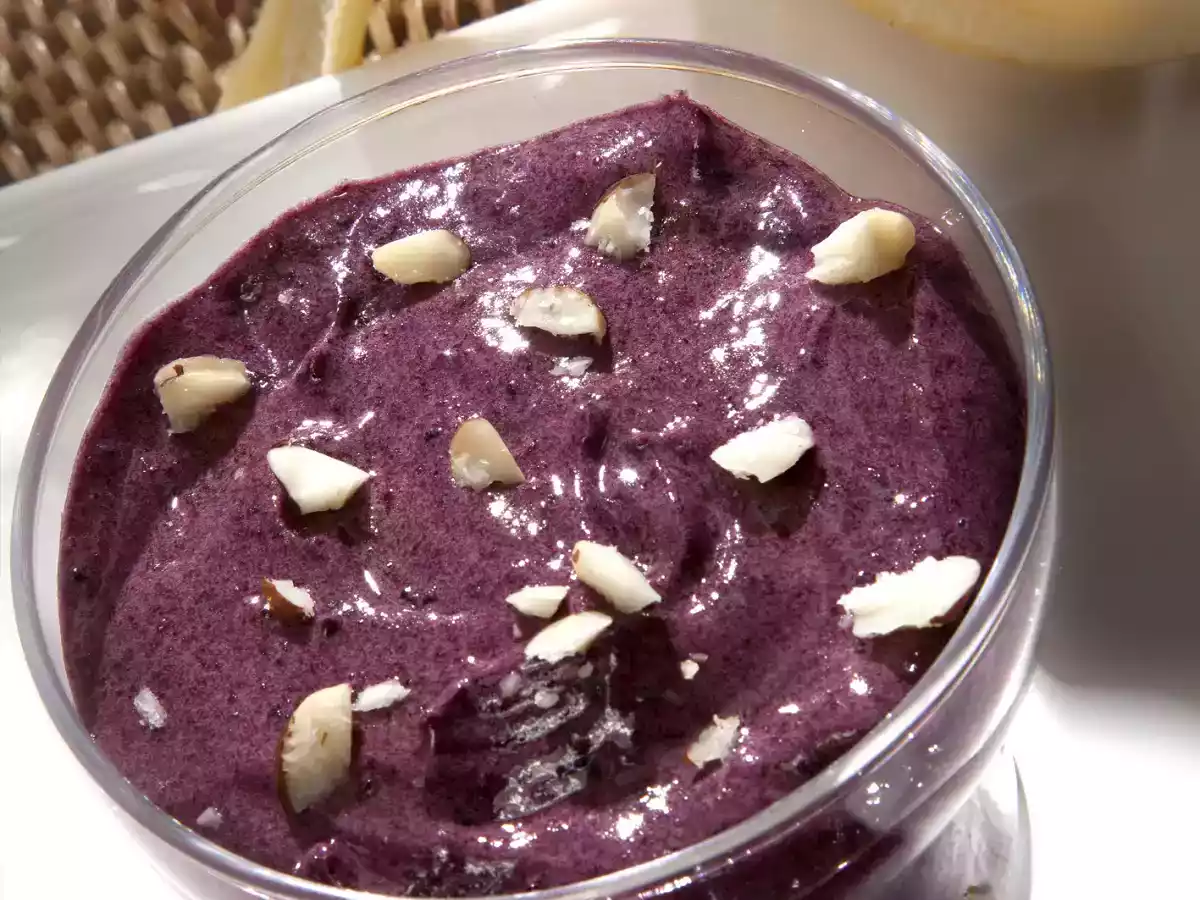 Mousse de açaí com whey proteín