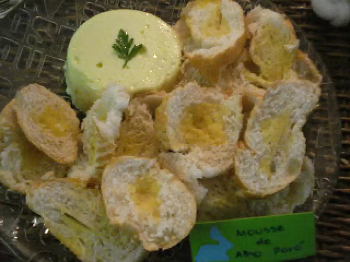 Mousse de alho poró