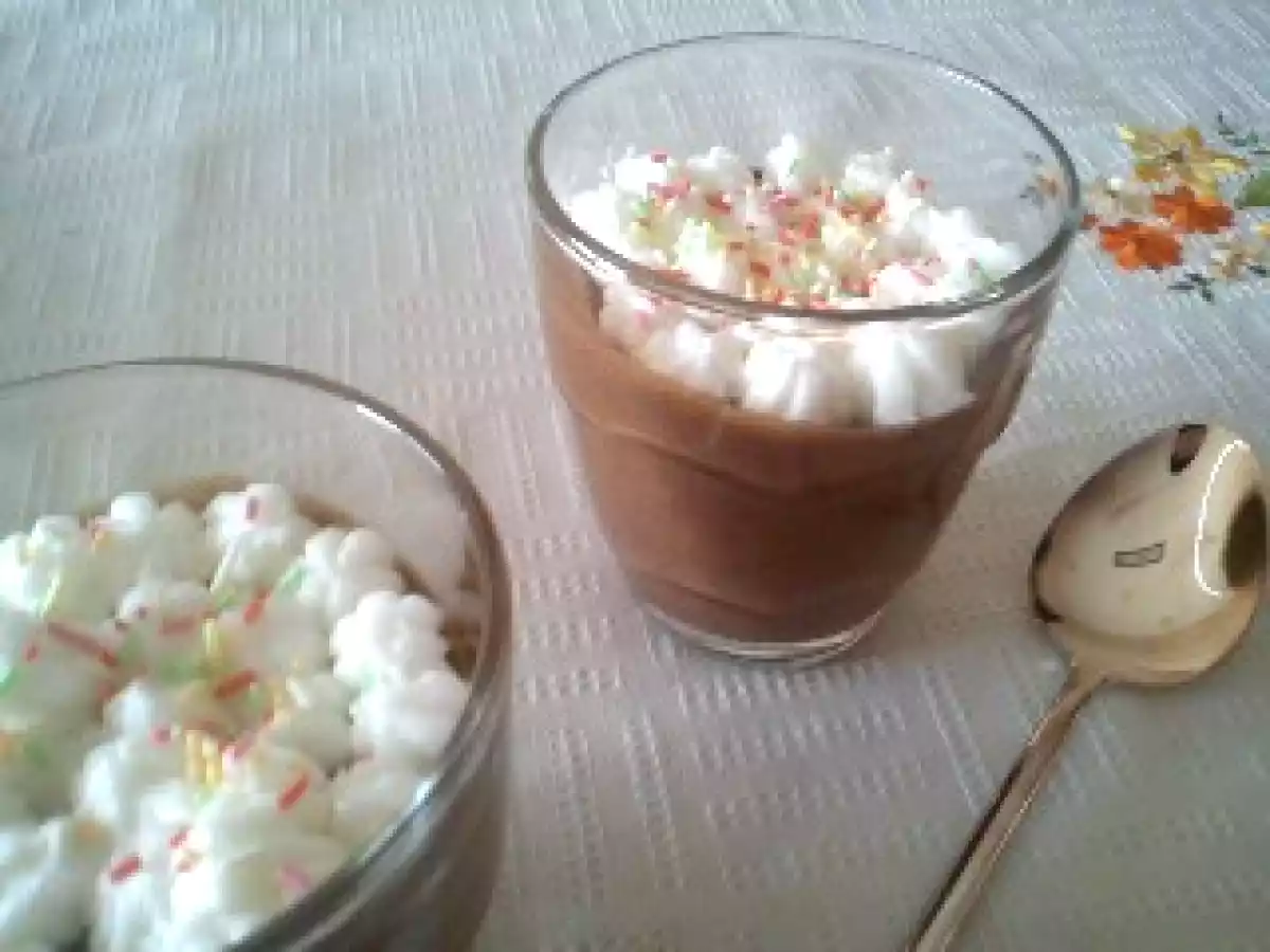 Mousse de chocolate e café