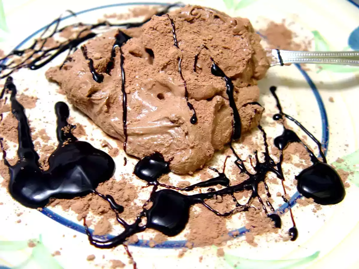 Mousse de Chocolate, queijo tofu e abacate - foto 2