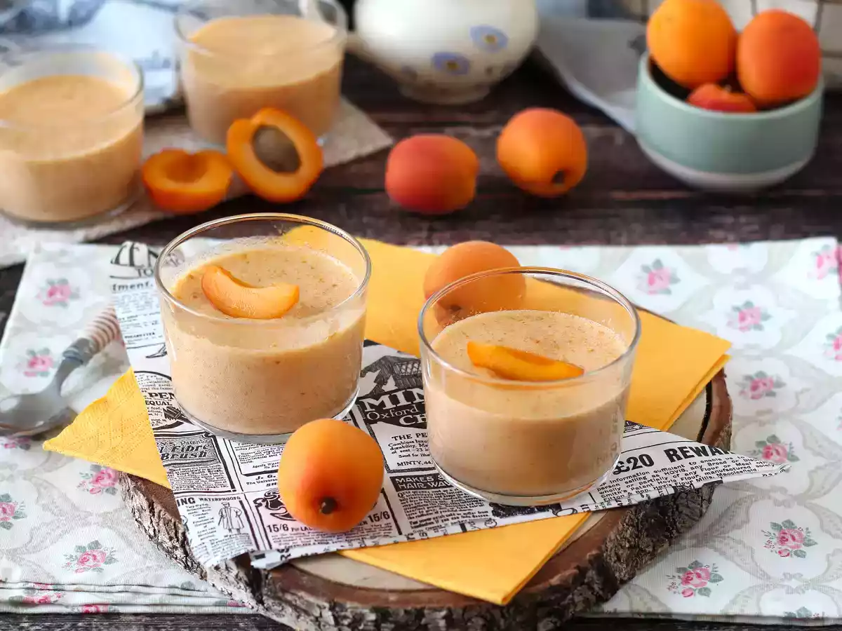 Mousse de damasco, rápido, sem cozimento e com apenas 4 ingredientes! - foto 2