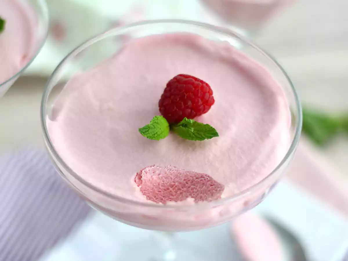 Mousse de framboesa fácil - foto 3