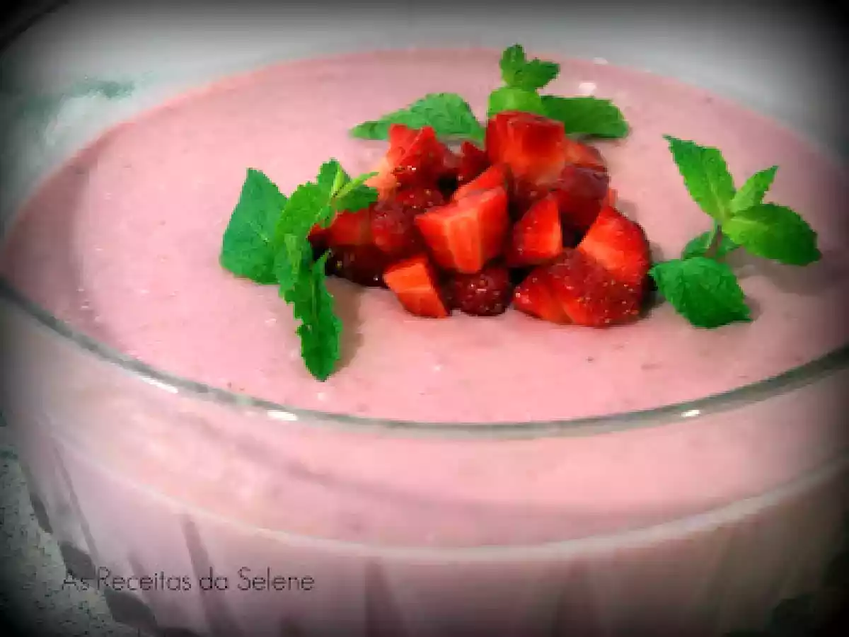 Mousse de Morango no Liquidificador
