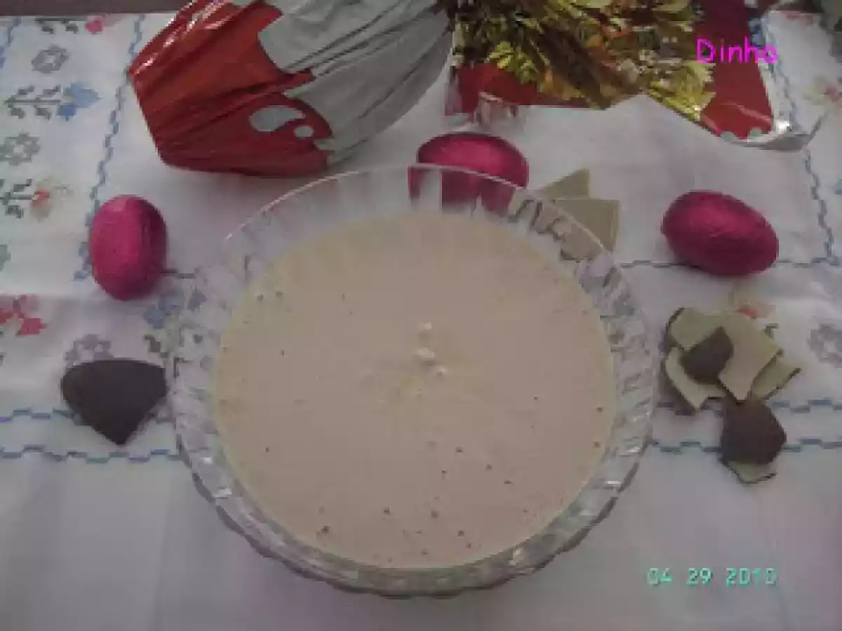 Mousse de Ovos de chocolate kinder