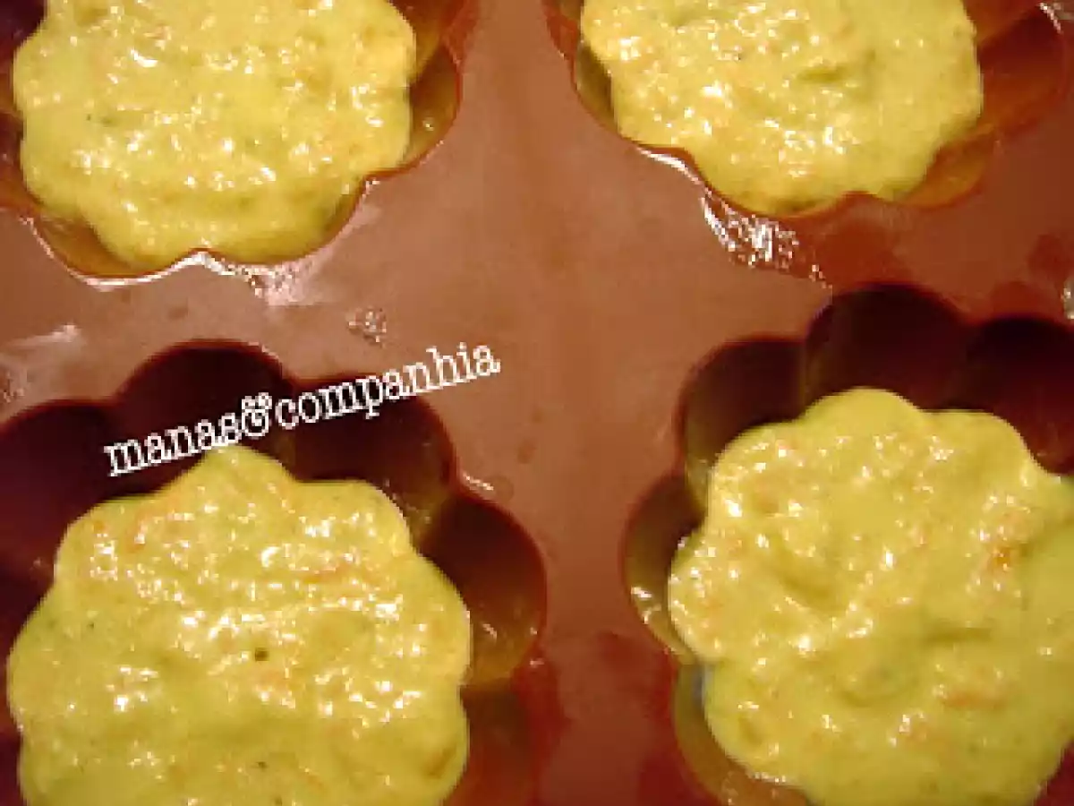 Muffins de Cenoura e Queijo (isa) - foto 4