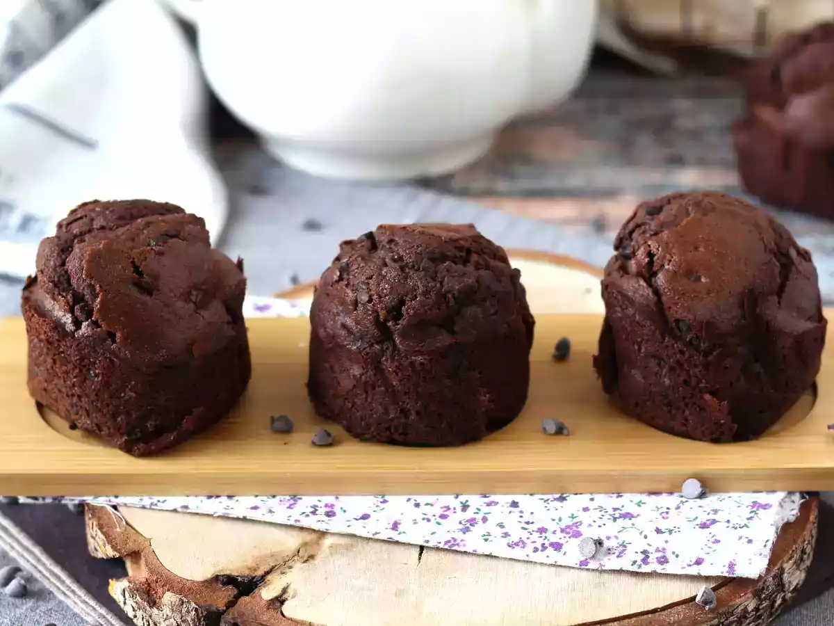 Muffins de chocolate: Uma explosão de sabor em cada mordida!