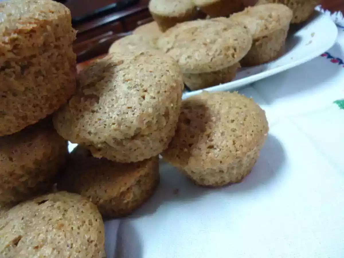 Muffins de limão e noz