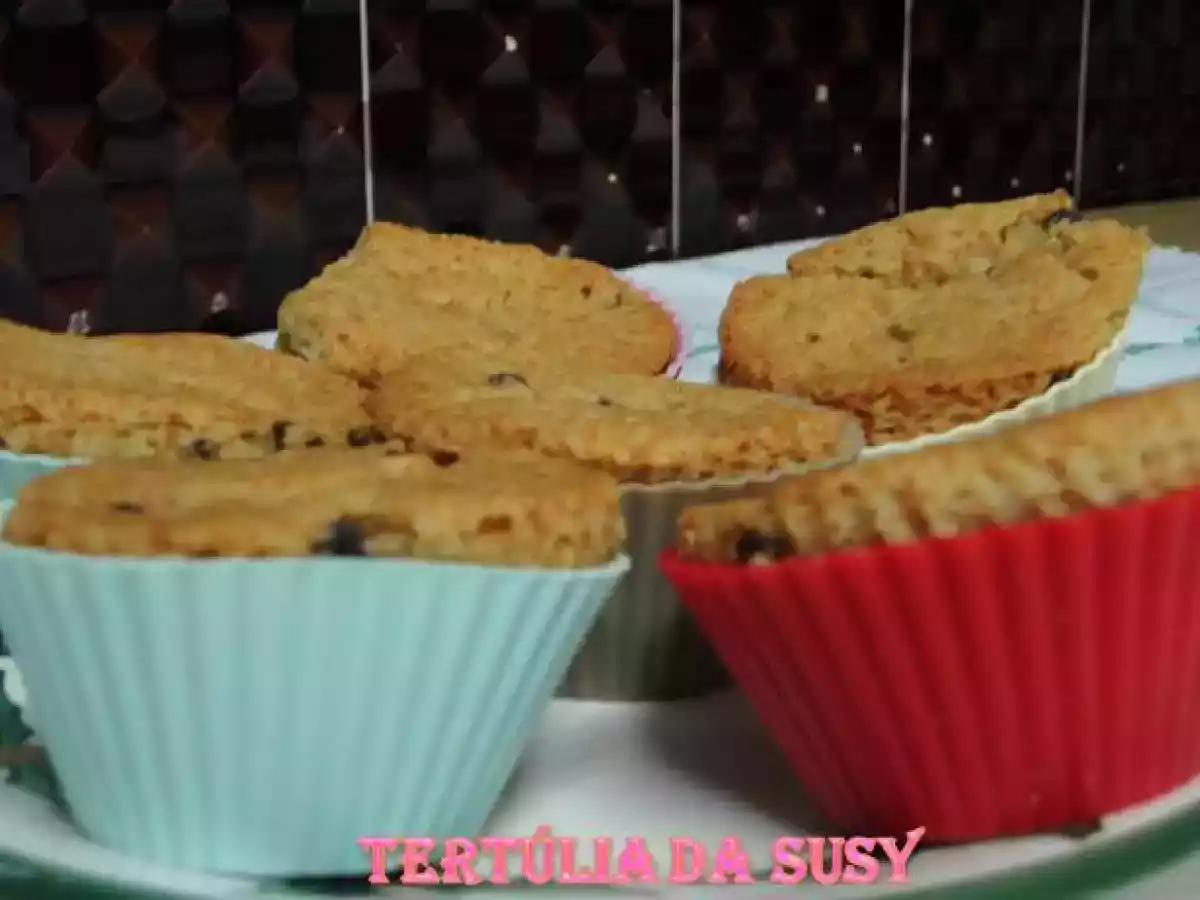 Muffins de manteiga de amendoim e chocolate negro - foto 3