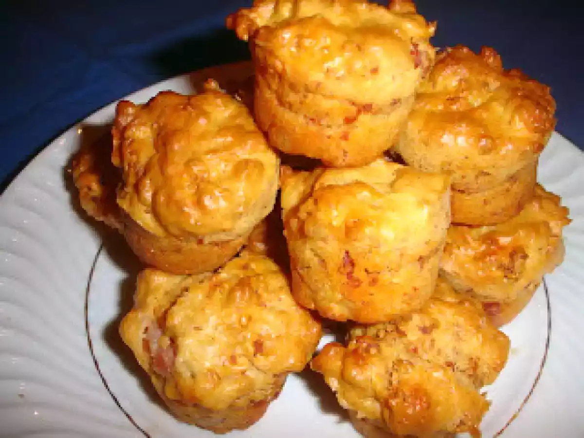 Muffins Salgados de Linguiça, Chouriço e Bacon