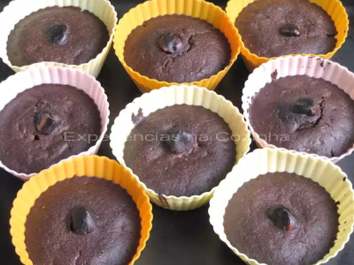 Muffins vegan de alfarroba com pera e mel - foto 2