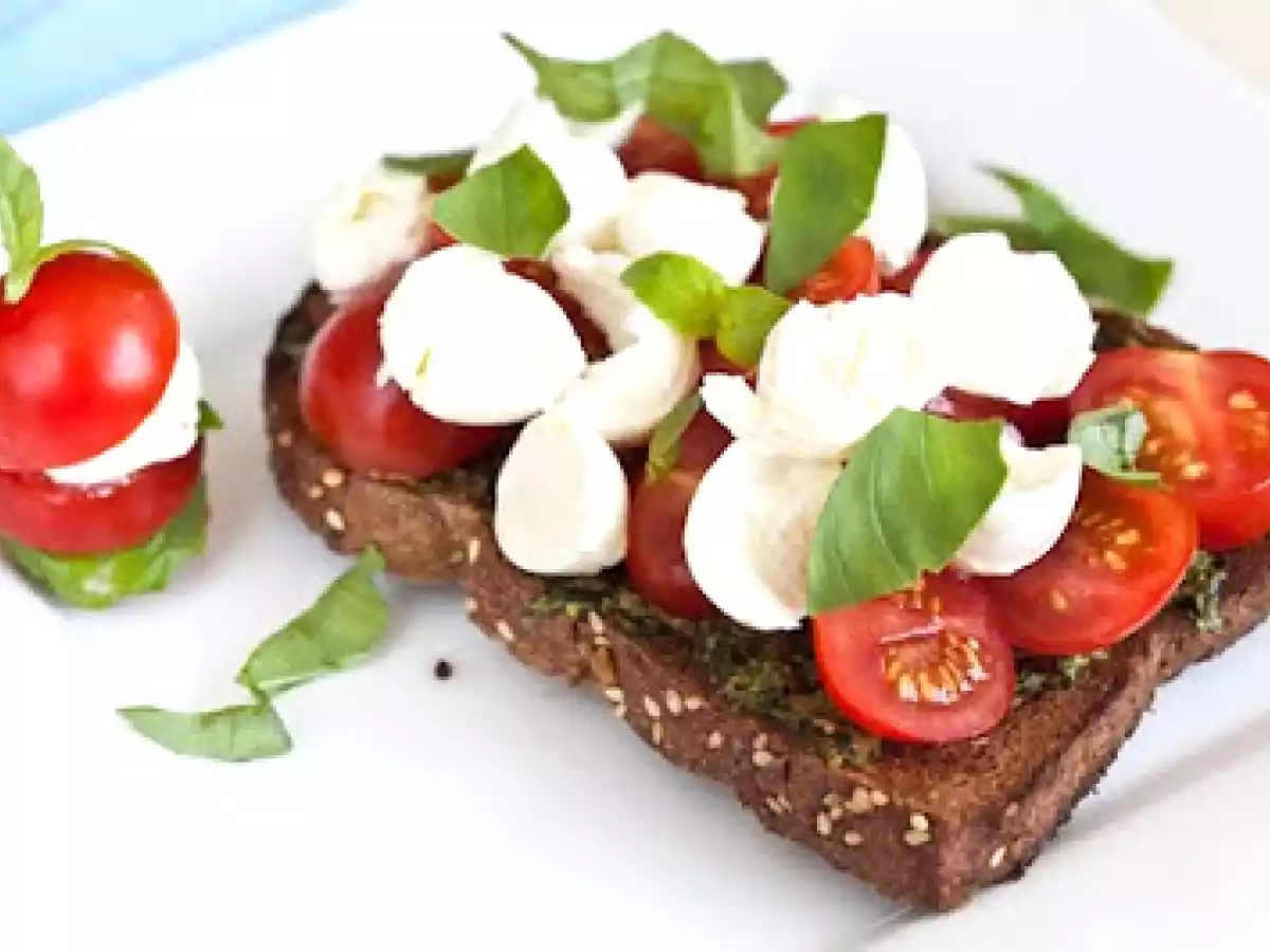 Mussarela de Búfula e Tomate - combinação simples e saborosa - foto 3