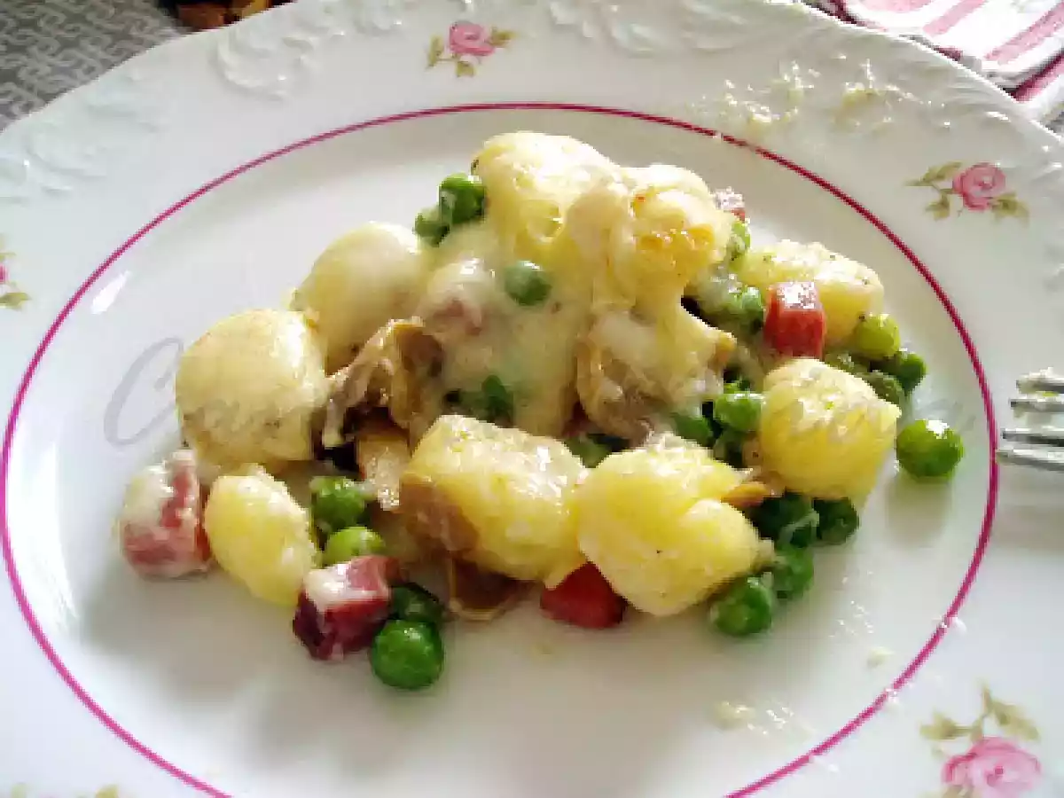 Nhoque gratinado com bacon e ervilhas - foto 2