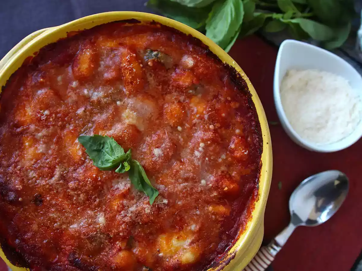 Nhoque gratinado de tomate e mussarela, o famoso nhoque Alla sorrentina feito no forno! - foto 5