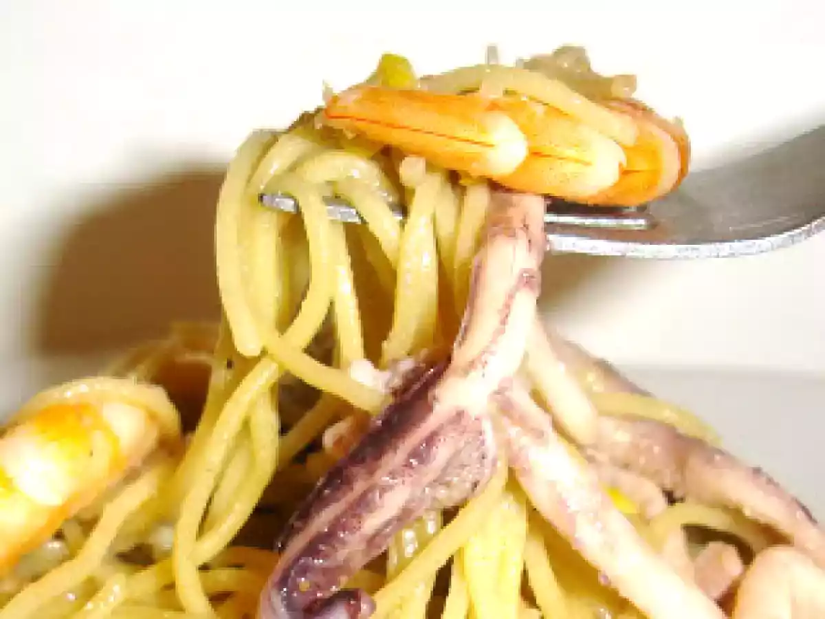 Noodles com Lulas e Gambas - foto 4
